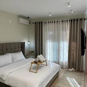 4seasonsgea , New Modern In Apartamento
